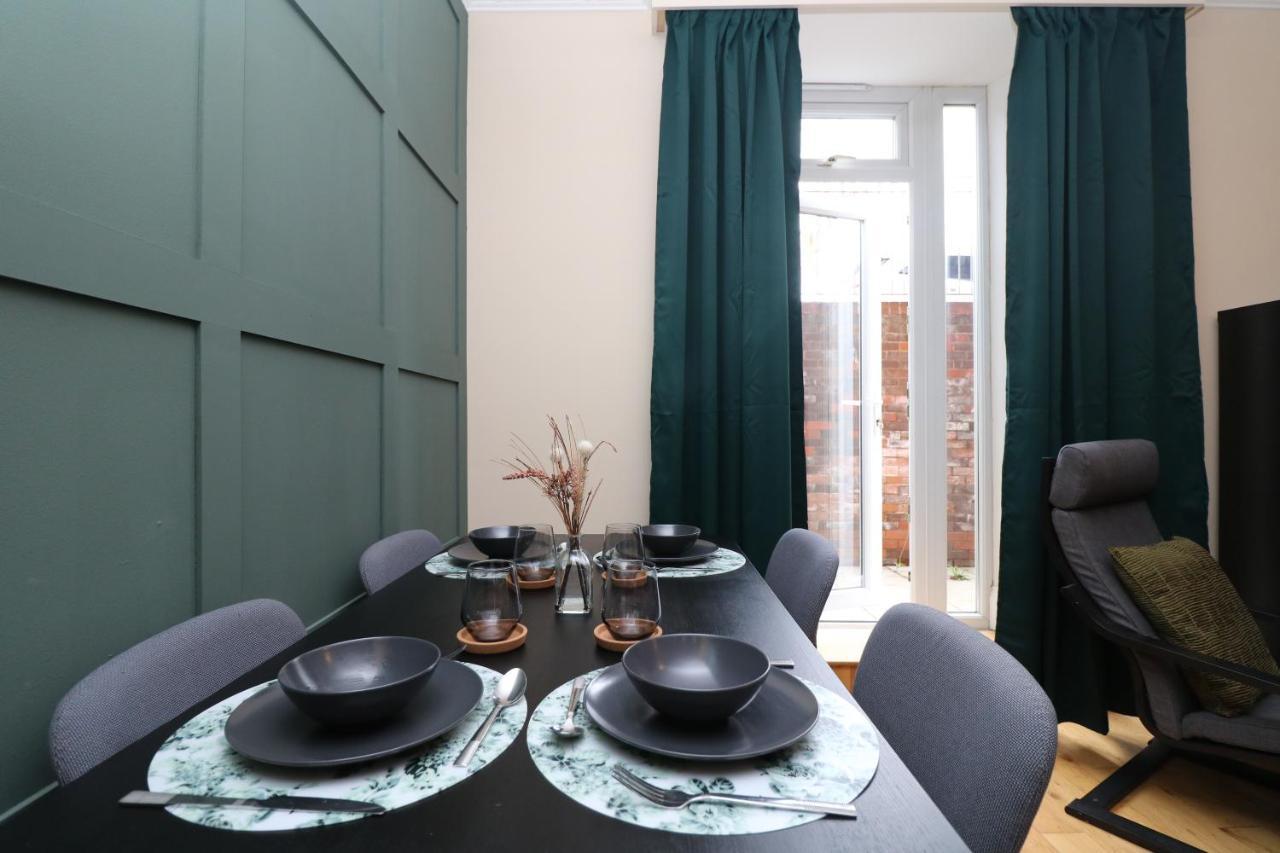 Luxury Spacious 2 Bed Apartment Free Ample Parking Sunderland  Exterior foto